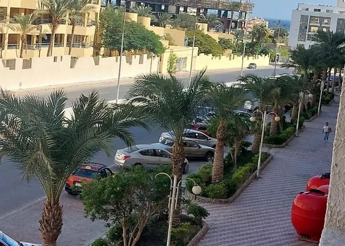 Florenza Luxury Studio With Balcony And 3 Pools 24 Hour Security Hurghada * Хургада